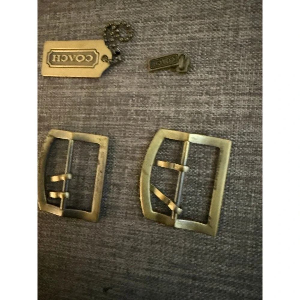 Vintage Lot of COACH Logo Metal Accessories - Picture 6 of 7
